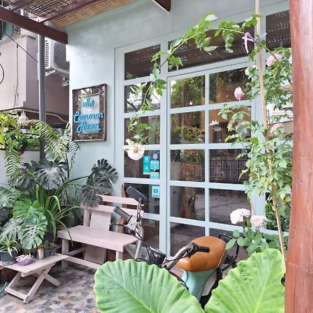 The Commonroom Cnx Chiang Mai Exteriör bild