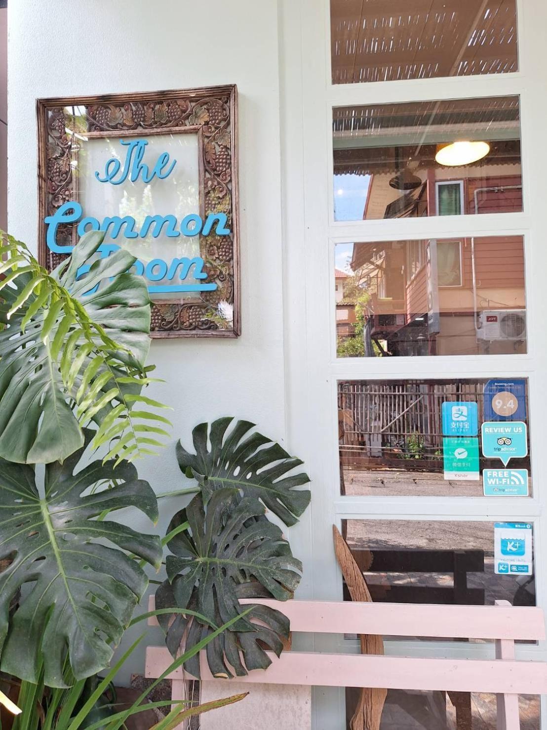 The Commonroom Cnx Chiang Mai Exteriör bild