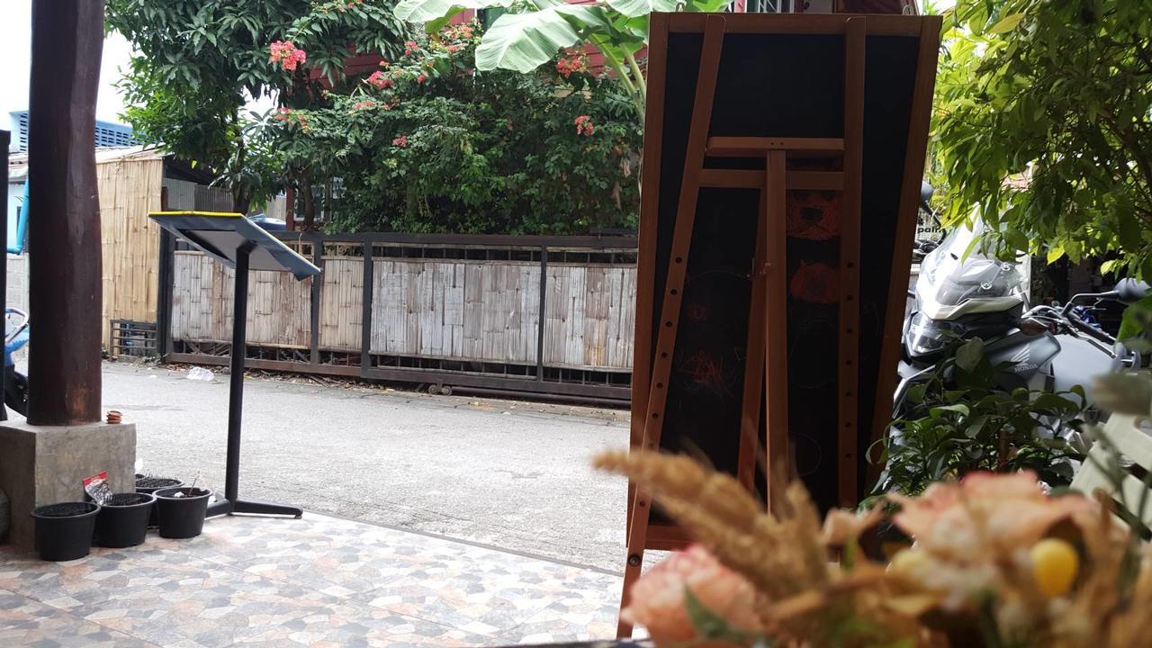 The Commonroom Cnx Chiang Mai Exteriör bild