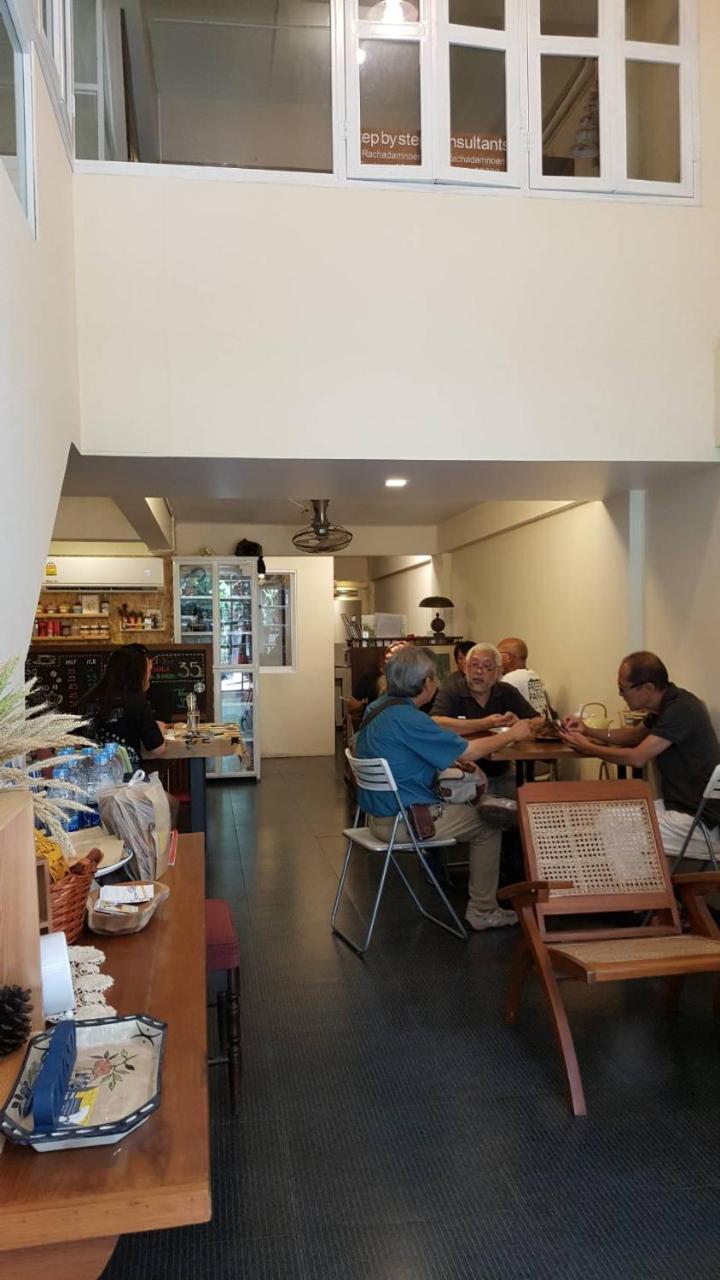 The Commonroom Cnx Chiang Mai Exteriör bild